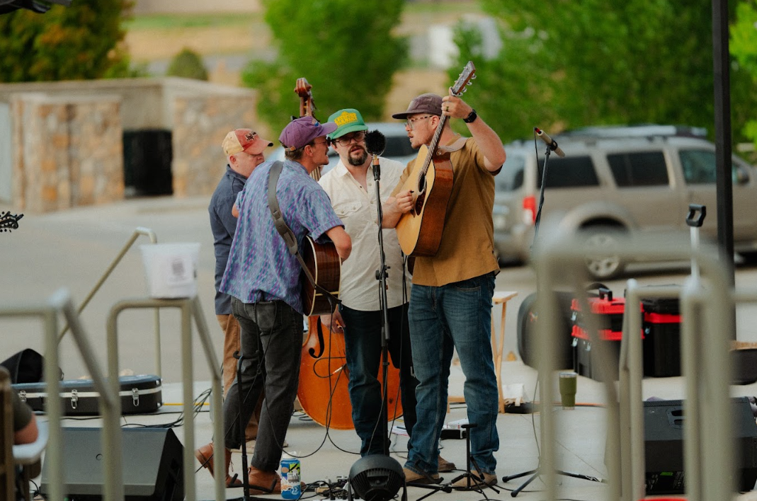 Stout Branch Bluegrass logo